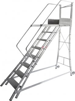 Escada trepadeira alum�nio 1,86 m X 2,18 m 7 degraus + plataforma com 4 corrim�es TR202 ALULEV